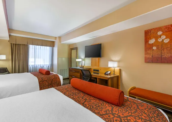 Western Premier Ivy & Hotel