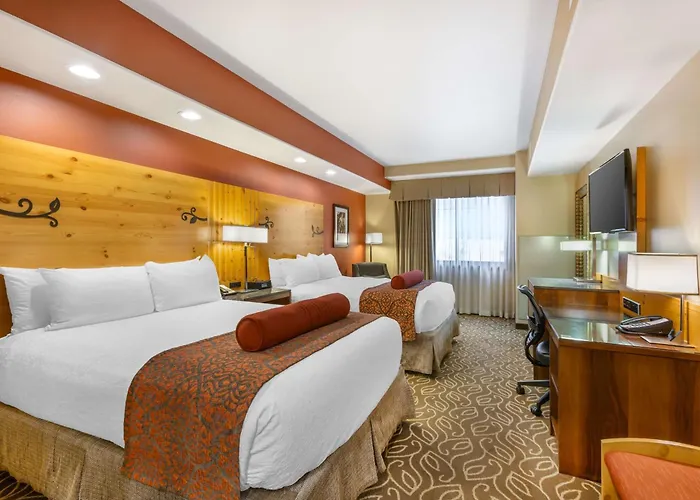 Western Premier Ivy & Hotel