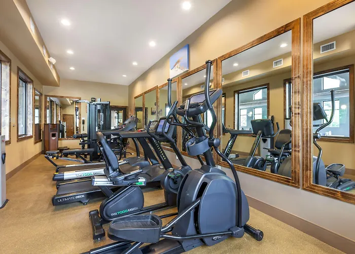 Western Premier Ivy & Hotel 4*