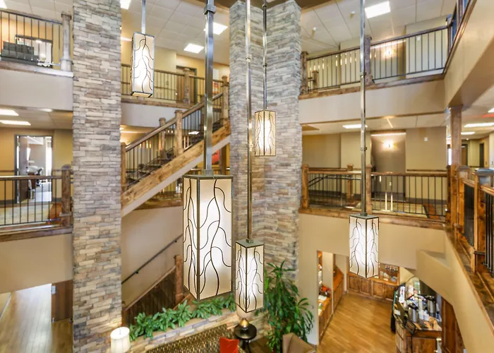 Western Premier Ivy & Hotel Cody